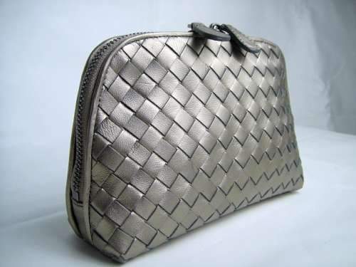 Bottega Veneta soft Lambskin Make Up Case 6495 silver - Click Image to Close